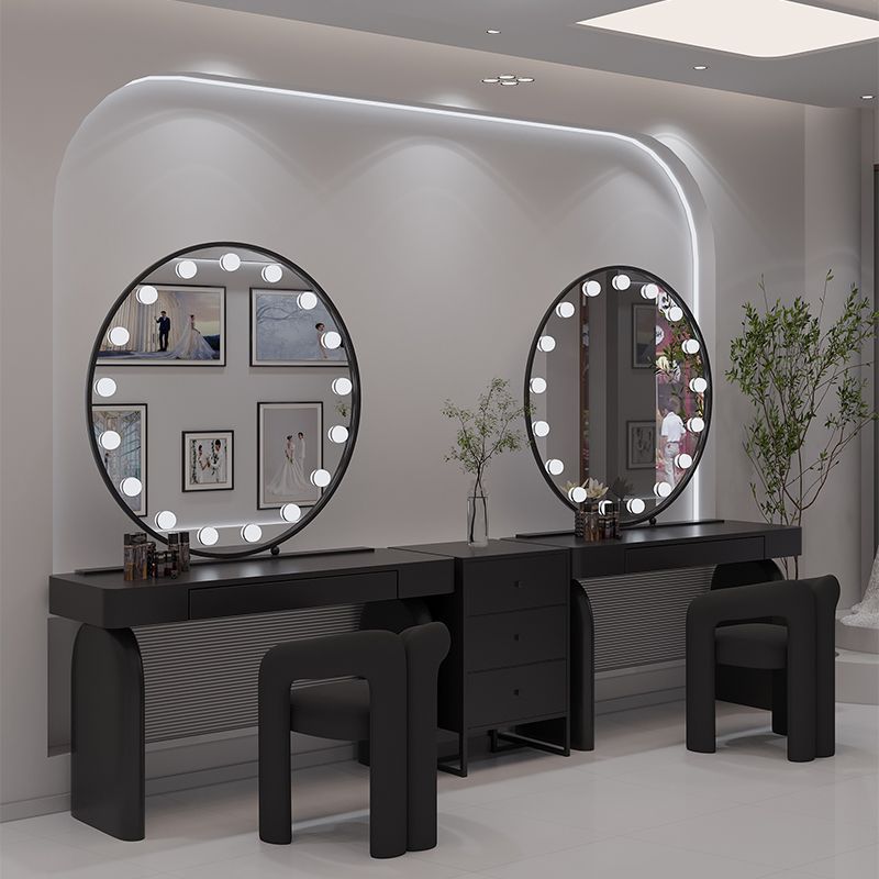 Dresser with lamp Makeup artis - Beauty And Makeup Studio 评论和价格