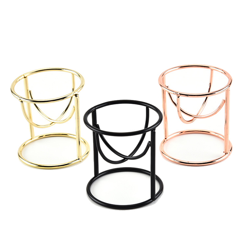 Metal Makeup Sponge Holder, Br - Beauty Blender In Makeup 评论和价格