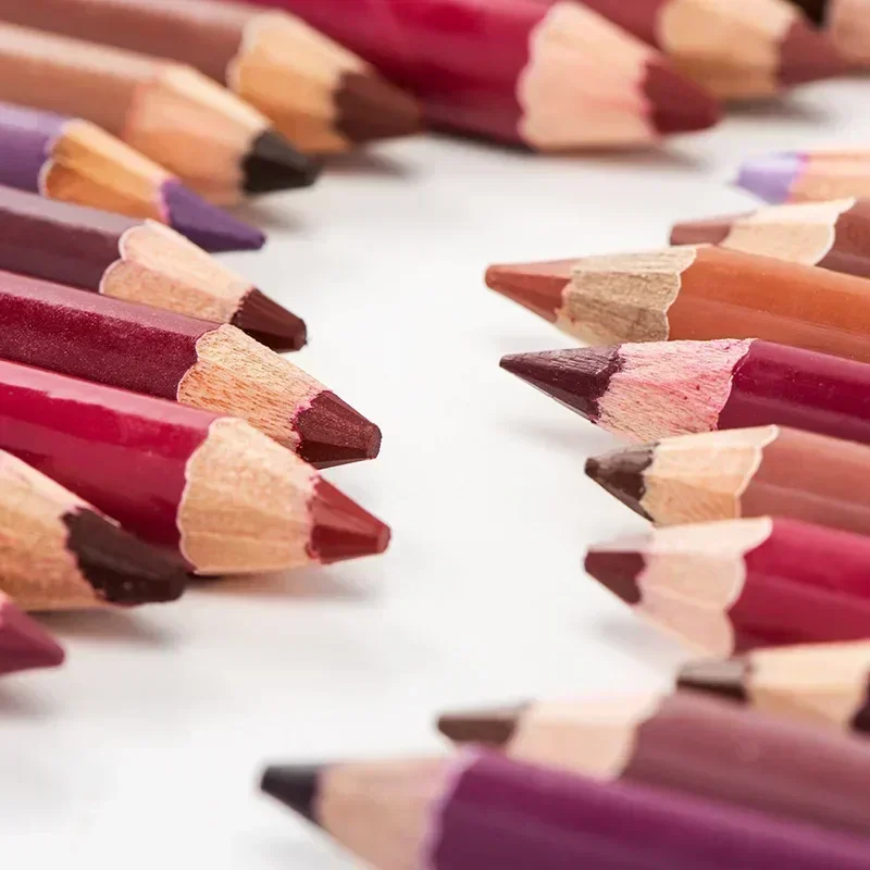 Colored Lip Liner Pencil Black - Lip Liner Pencil 评论和价格
